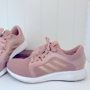 Addidas Womens rose sneaker